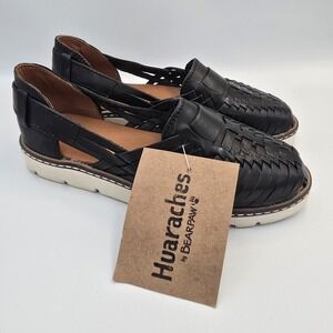 Huaraches by Bearpaw Lena Black NEW NWT- Size 6 Ladies